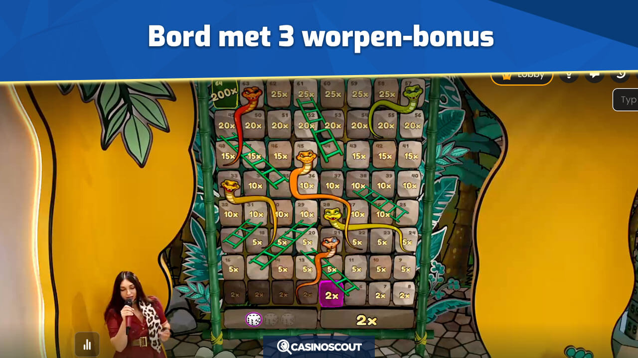 Bord met 3 worpen spelen